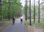 Ech, te ścieżki rowerowe... - kliknij by zobaczyć powiększenie