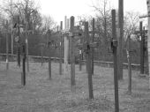 Michniw - pomnik wsi spacyfikowanych podczas drugiej wojny wiatowej - kliknij by zobaczy powikszenie