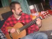 Mam gitarę i nie zawaham się jej użyć! - kliknij by zobaczyć powiększenie Mam gitarę i nie zawaham się jej użyć! - kliknij by zobaczyć powiększenie
